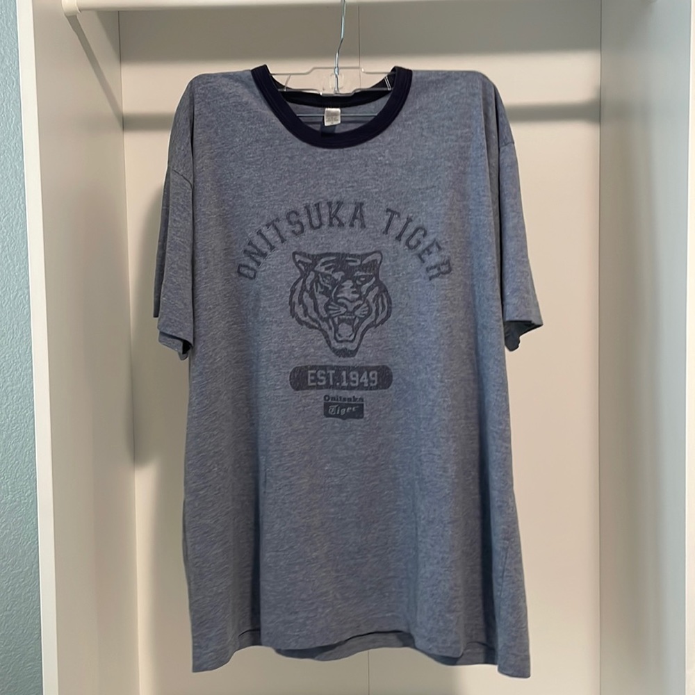 onitsuka tiger t shirt